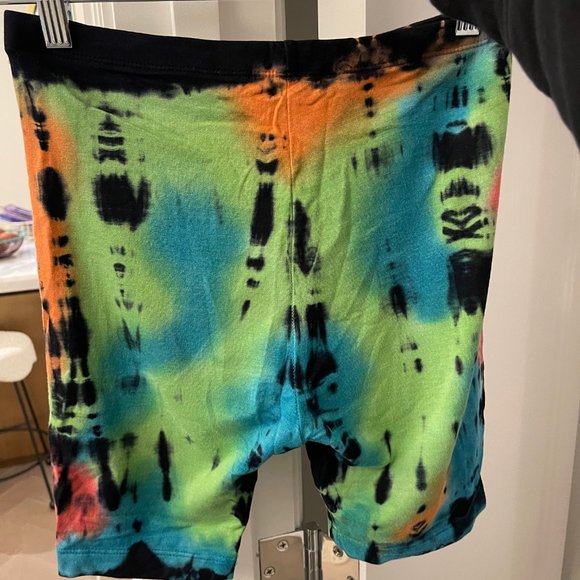 Cotton Citizen Short Legging - Picture 2 of 3